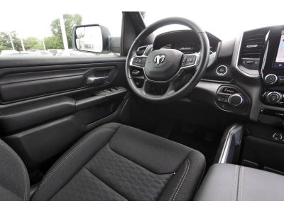 2026 RAM 1500 Express 4x4 Crew Cab 5'7" Box