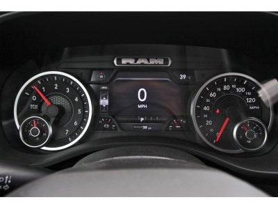 2026 RAM 1500 Express 4x4 Crew Cab 5'7" Box