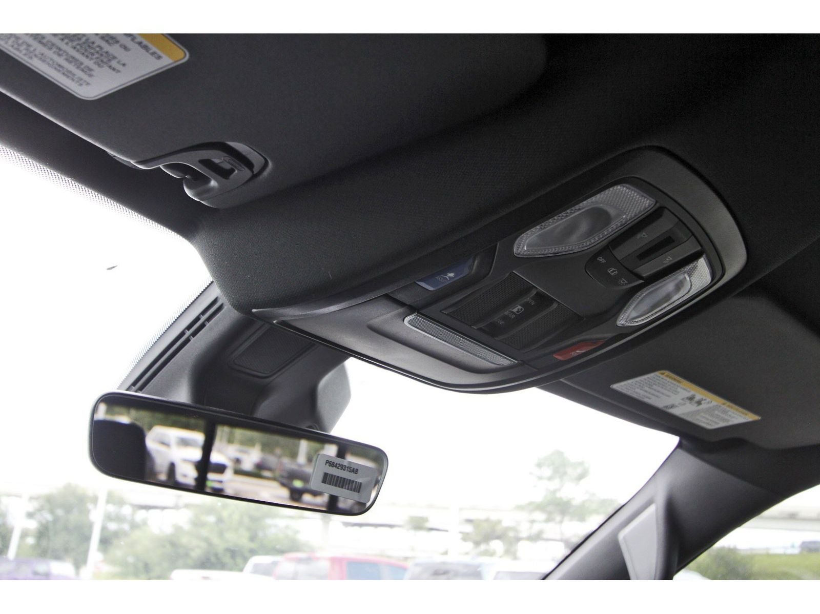 2026 RAM 1500 Express 4x4 Crew Cab 5'7" Box