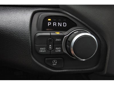 2026 RAM 1500 Express 4x4 Crew Cab 5'7" Box