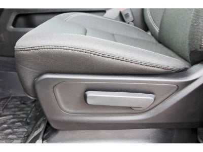 2026 RAM 1500 Express 4x4 Crew Cab 5'7" Box