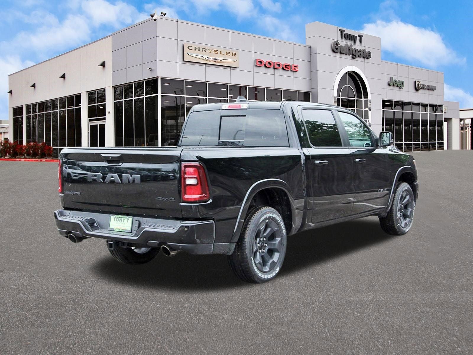2026 RAM 1500 Big Horn/Lone Star Lone Star 4x4 Crew Cab 5'7" Box