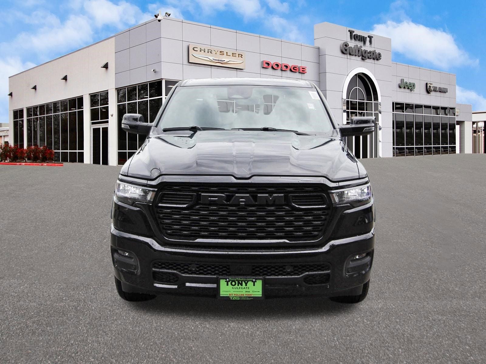 2026 RAM 1500 Big Horn/Lone Star Lone Star 4x4 Crew Cab 5'7" Box