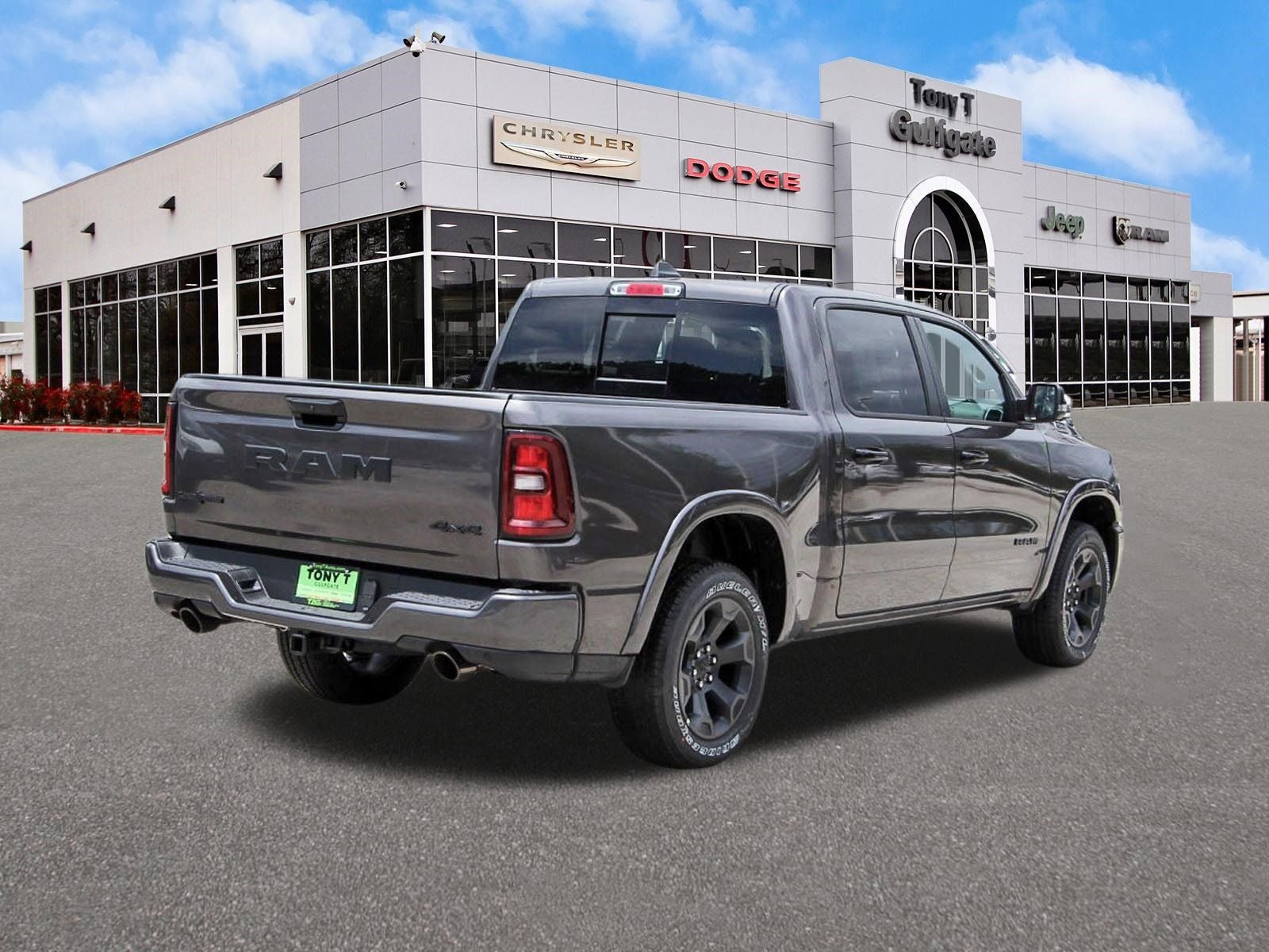 2026 RAM 1500 Big Horn/Lone Star Lone Star 4x4 Crew Cab 5'7" Box