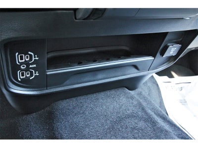 2026 RAM 2500 Tradesman 4x4 Crew Cab 6'4" Box