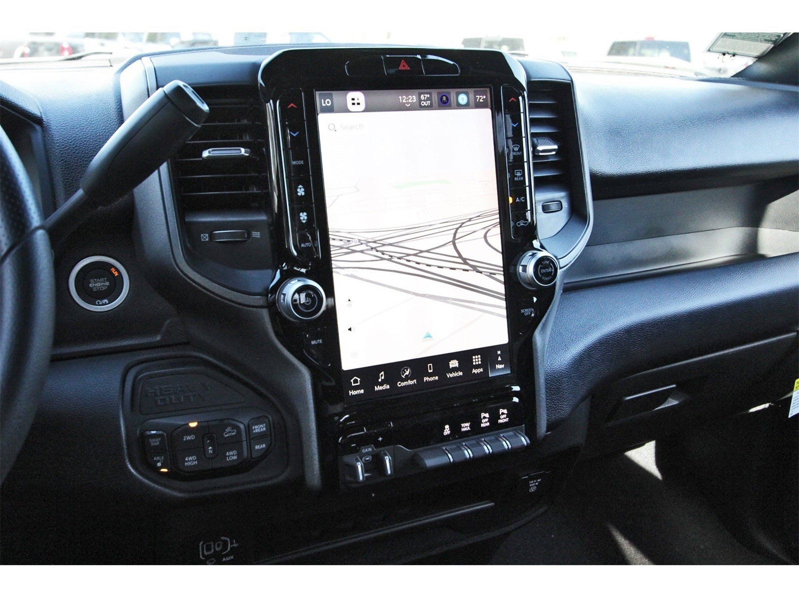 2026 RAM 2500 Tradesman 4x4 Crew Cab 6'4" Box