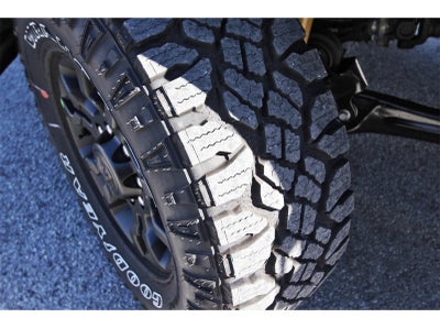 2026 RAM 2500 Tradesman 4x4 Crew Cab 6'4" Box