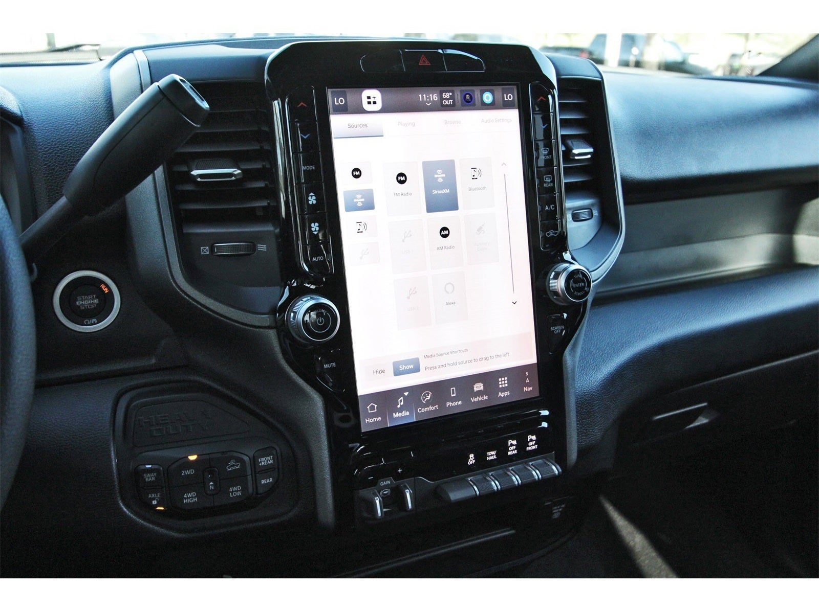 2026 RAM 2500 Tradesman 4x4 Crew Cab 6'4" Box