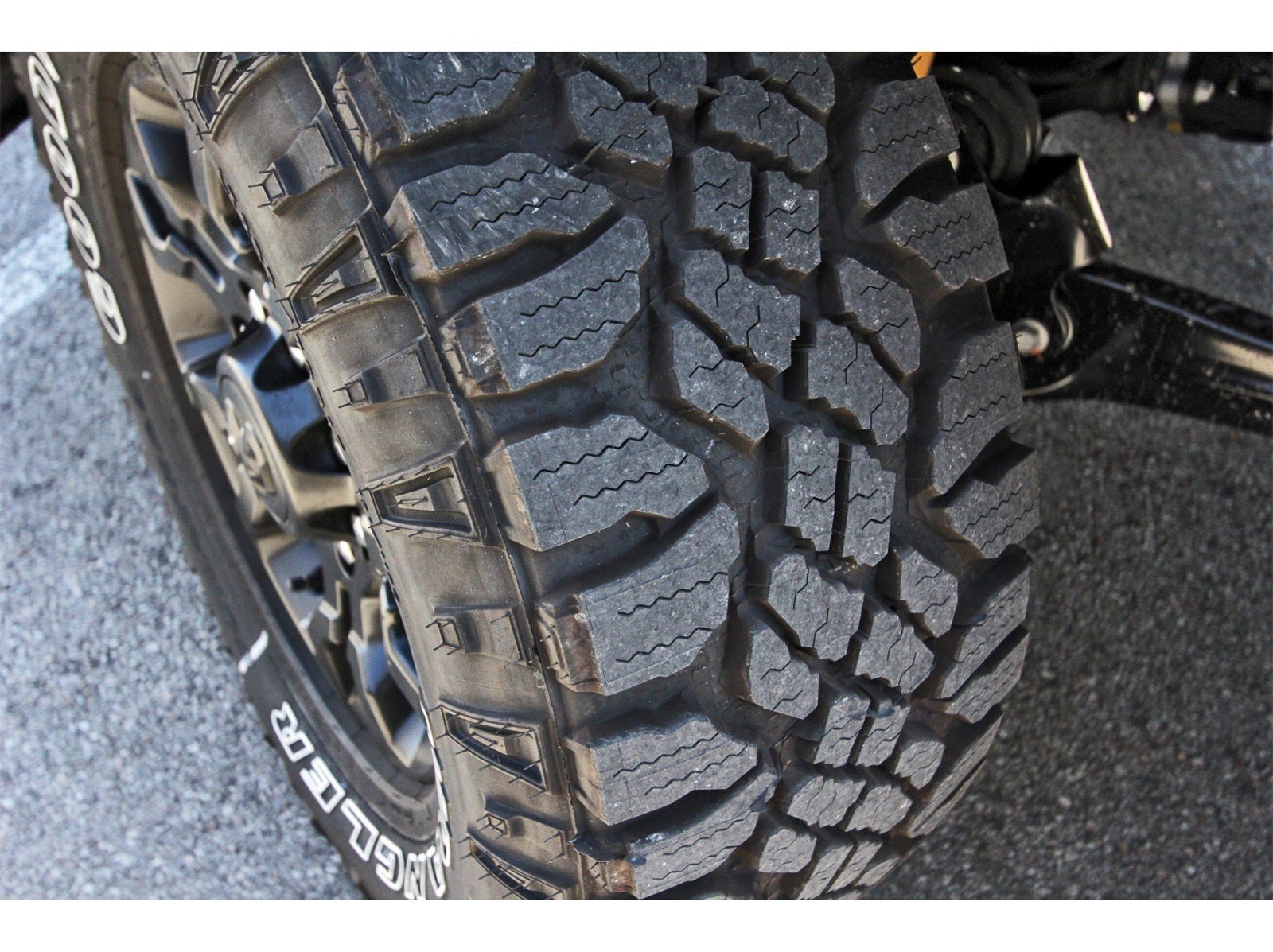 2026 RAM 2500 Tradesman 4x4 Crew Cab 6'4" Box