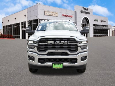2026 RAM 2500 Tradesman 4x4 Crew Cab 6'4" Box