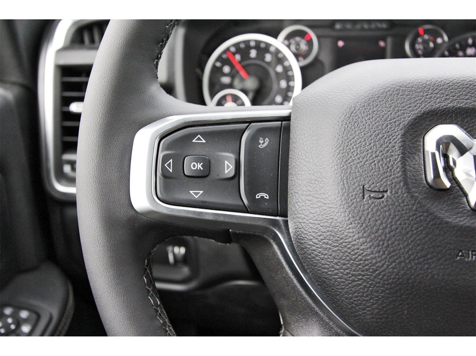 2026 RAM 2500 Big Horn Lone Star 4x4 Crew Cab 6'4" Box