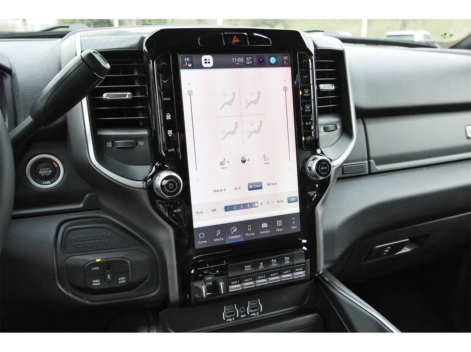 2026 RAM 2500 Big Horn Lone Star 4x4 Crew Cab 6'4" Box