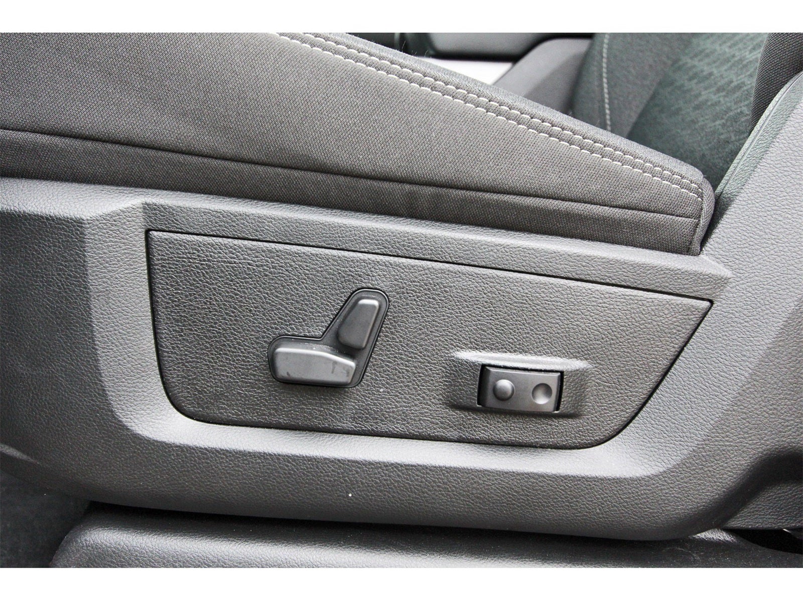 2026 RAM 2500 Big Horn Lone Star 4x4 Crew Cab 6'4" Box