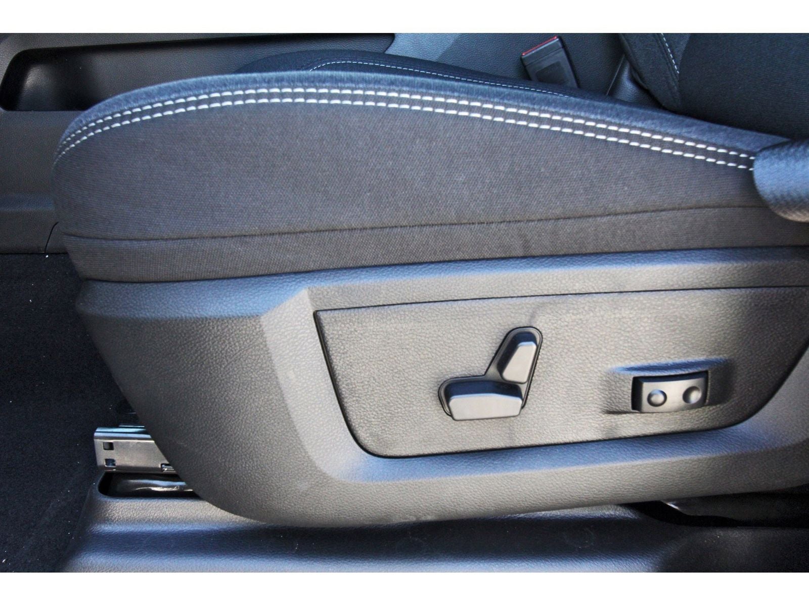 2026 RAM 2500 Big Horn Lone Star 4x4 Crew Cab 6'4" Box