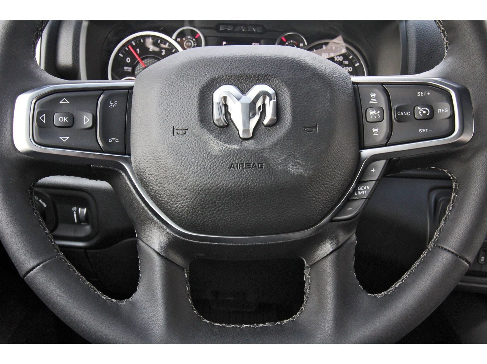 2026 RAM 2500 Big Horn Lone Star 4x4 Crew Cab 6'4" Box