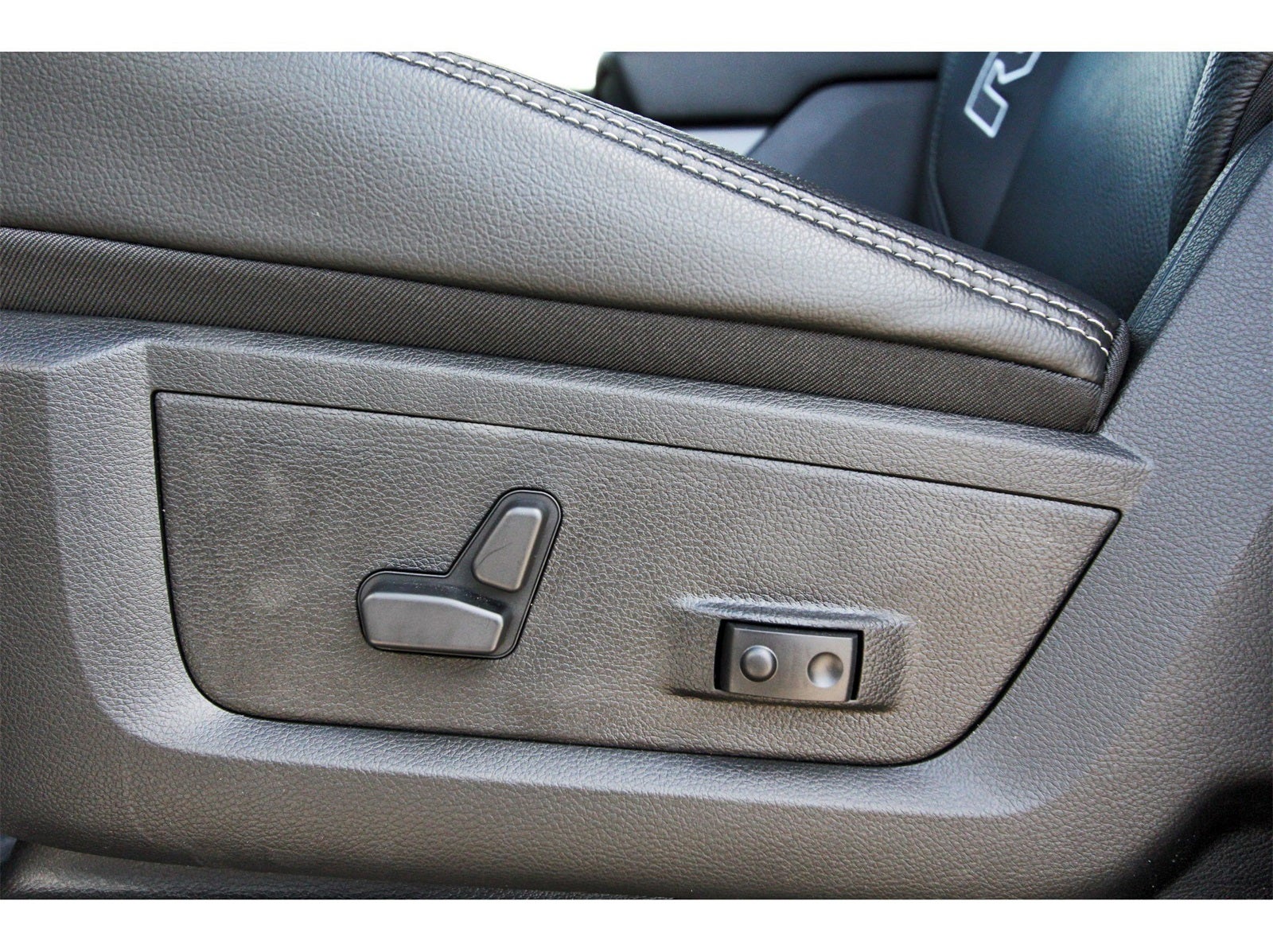 2026 RAM 2500 Rebel 4x4 Crew Cab 6'4" Box