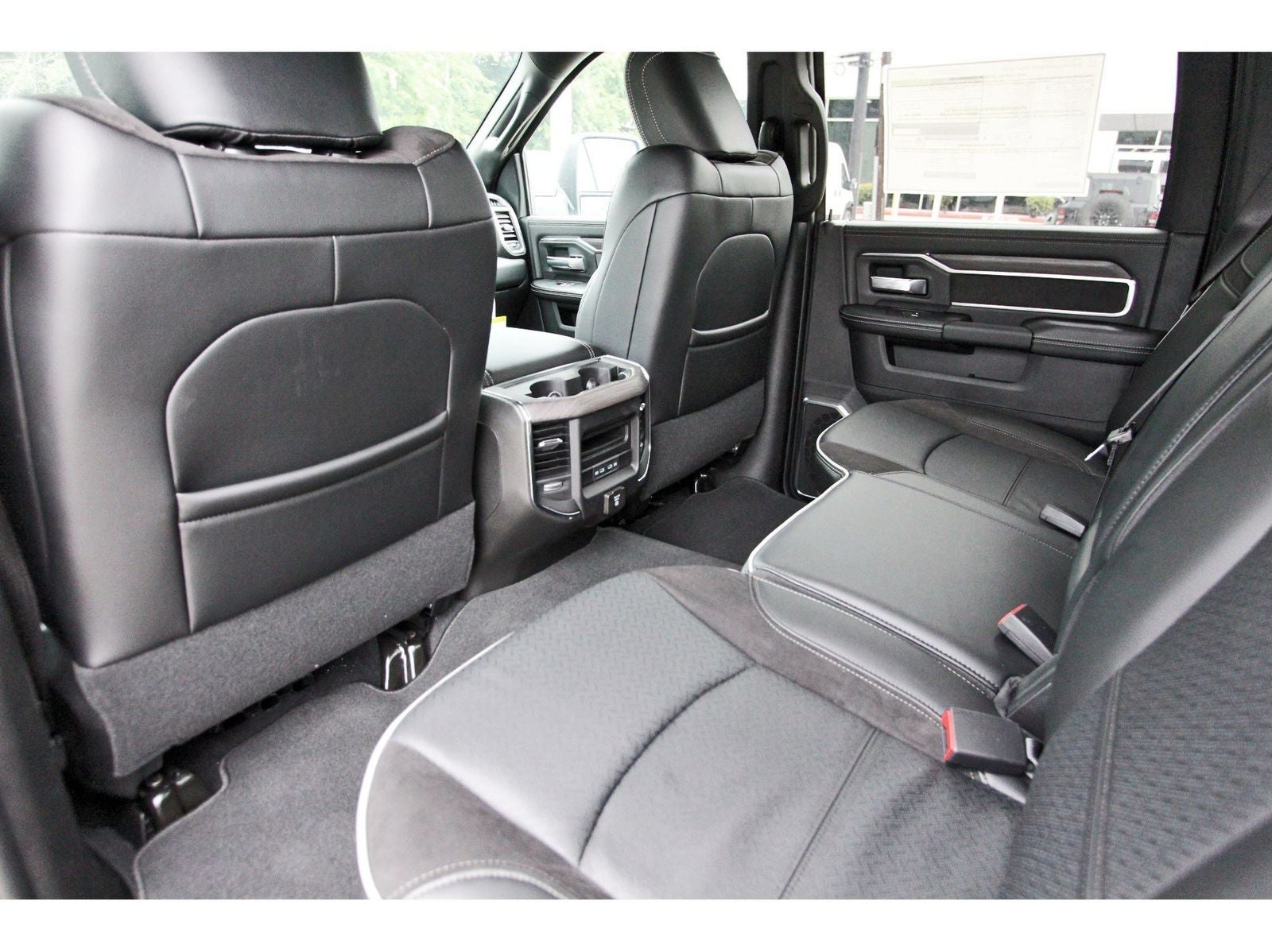 2026 RAM 2500 Laramie 4x4 Crew Cab 6'4" Box