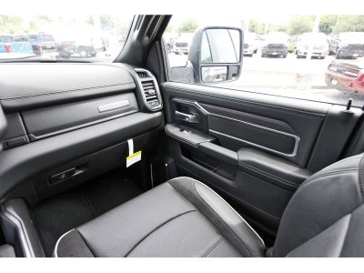 2026 RAM 2500 Laramie 4x4 Crew Cab 6'4" Box