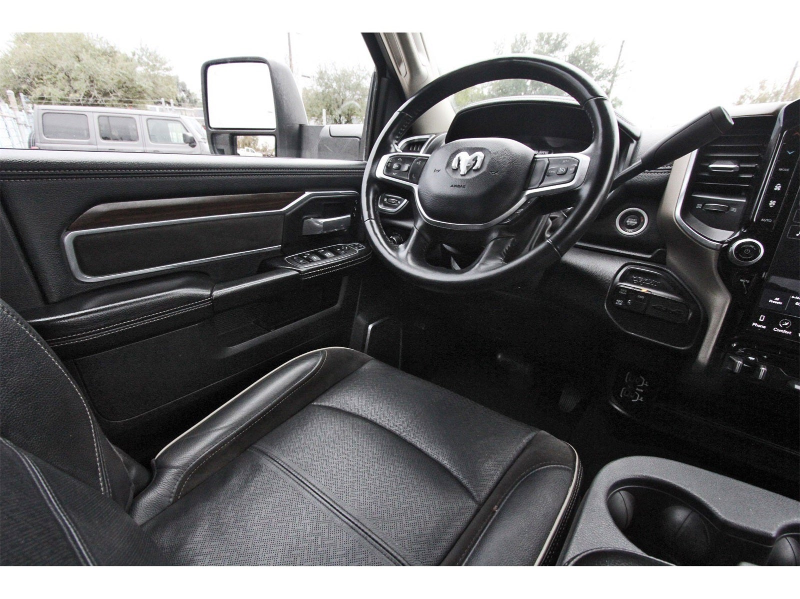 2024 RAM 2500 Laramie