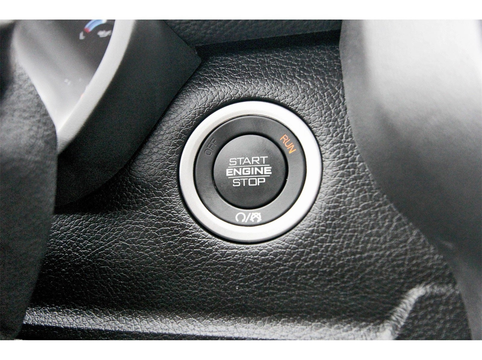 2025 RAM 2500 Laramie 4x4 Crew Cab 6'4" Box