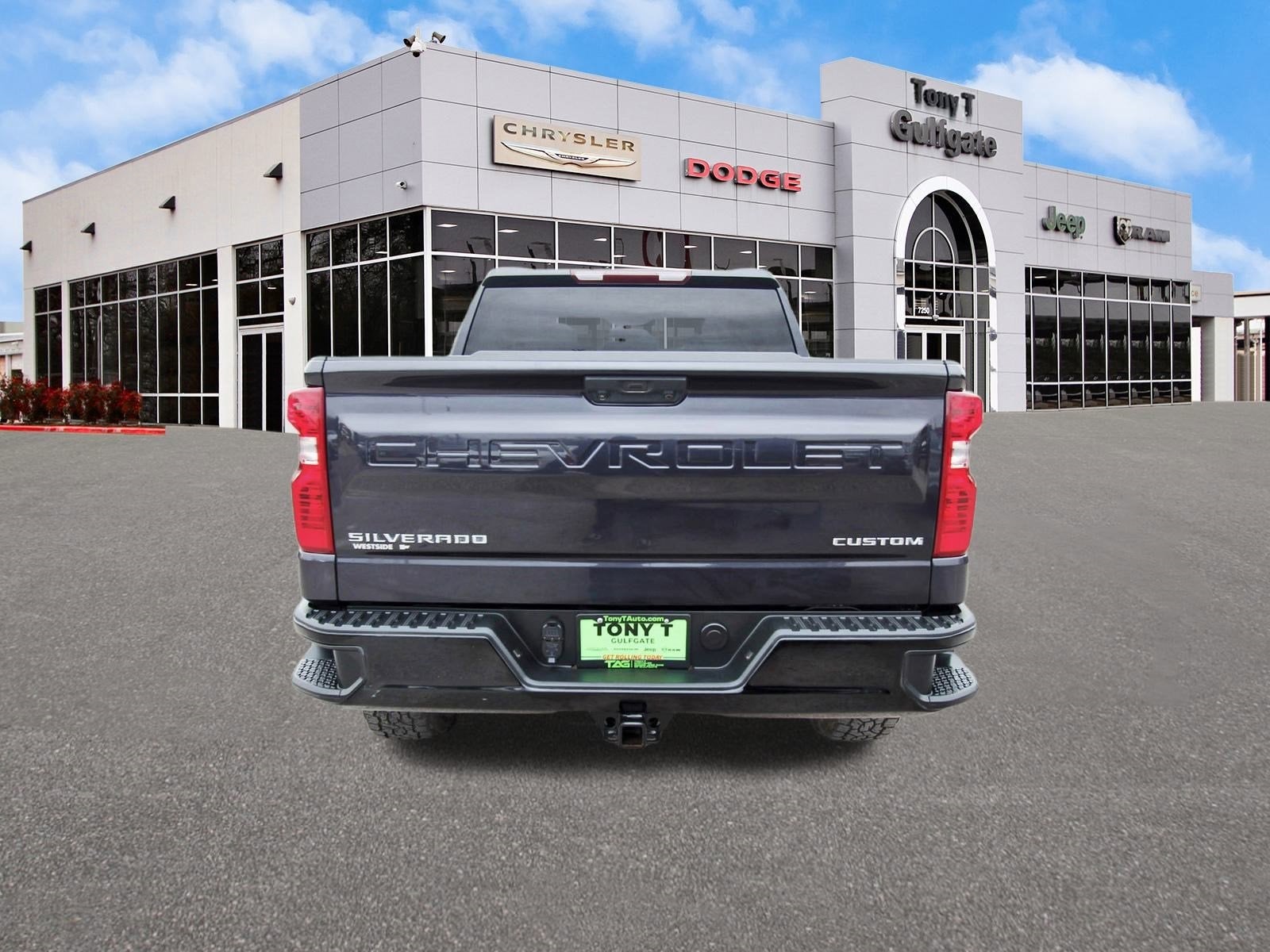 2023 Chevrolet Silverado 1500 Custom Trail Boss