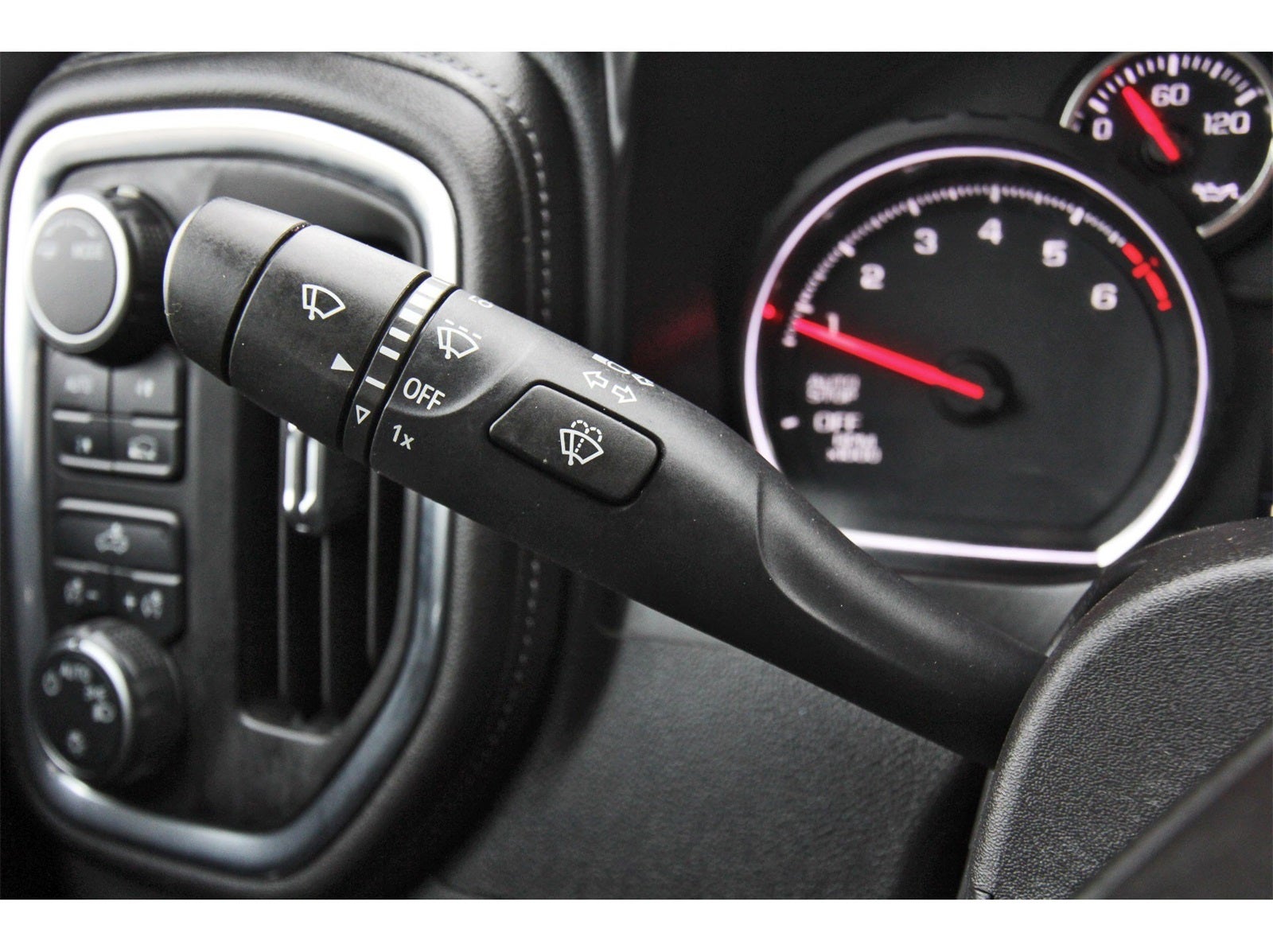 2021 Chevrolet Silverado 1500 LT LT1