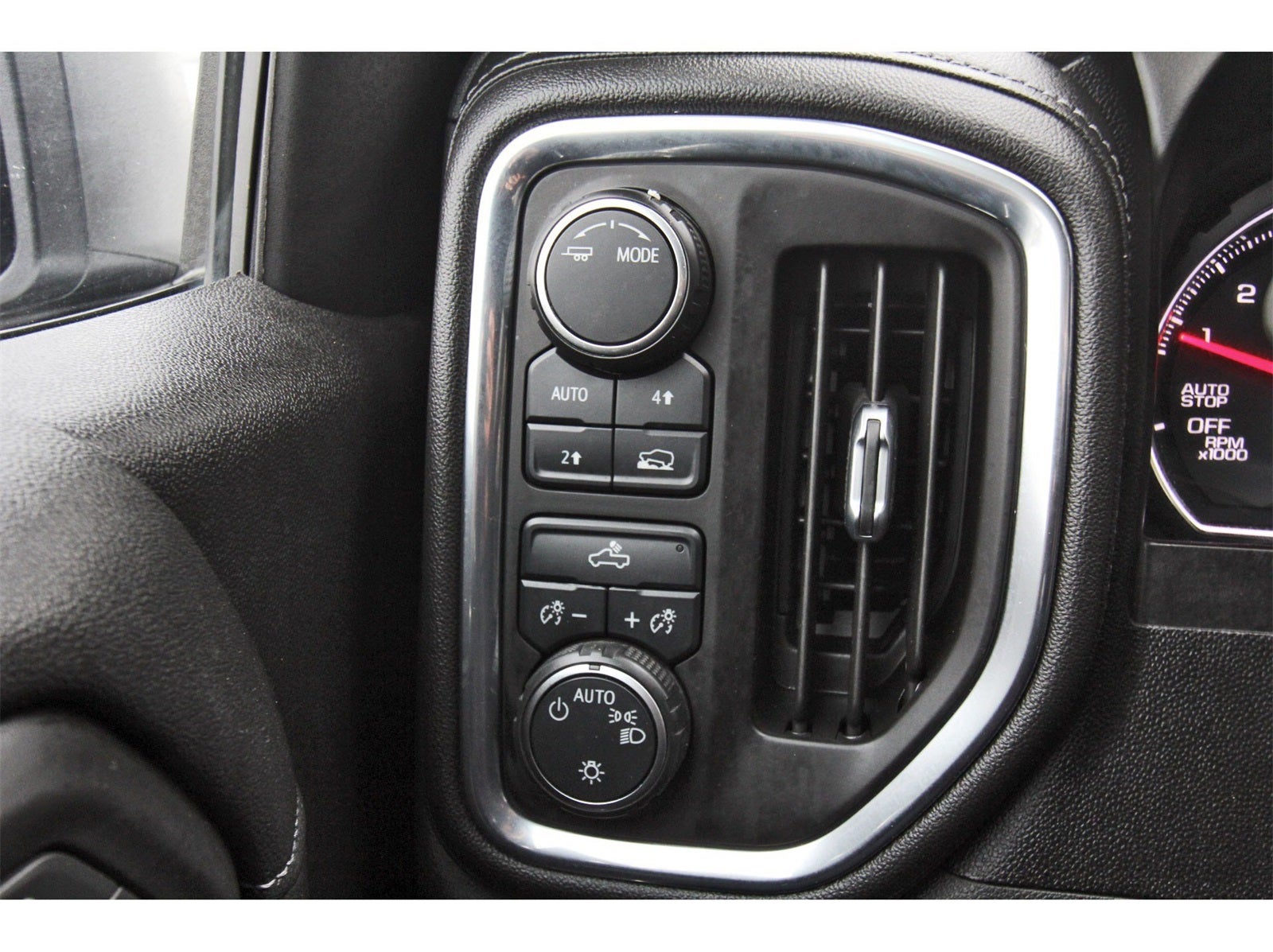 2021 Chevrolet Silverado 1500 LT LT1