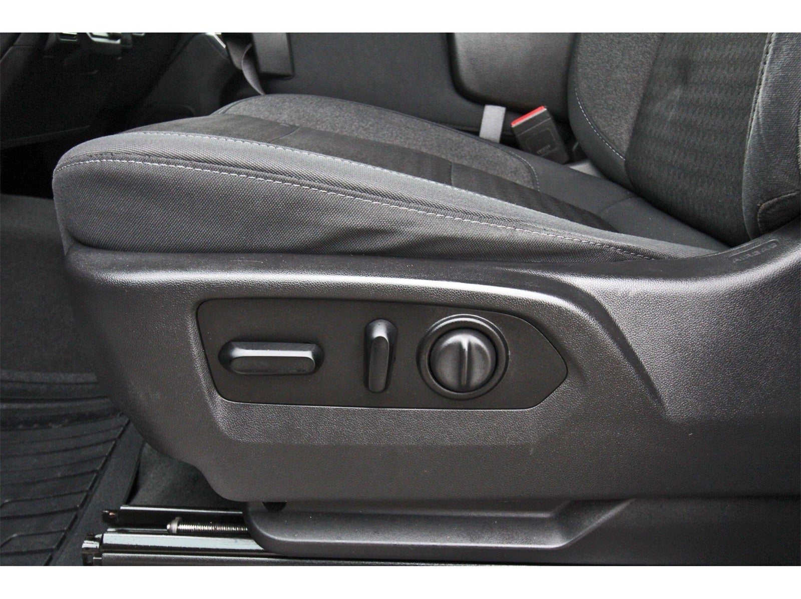 2021 Chevrolet Silverado 1500 LT LT1