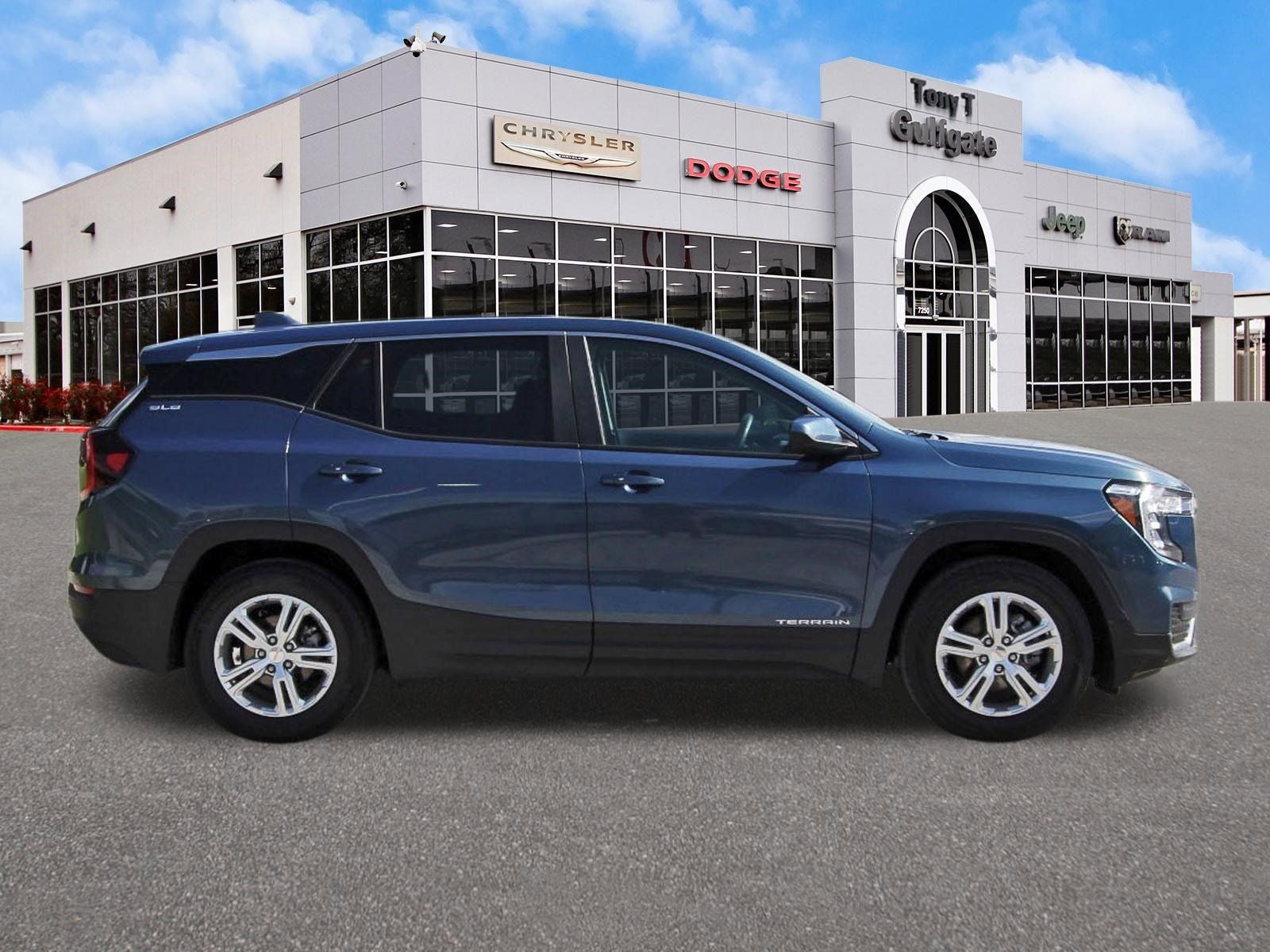 2024 GMC Terrain SLE