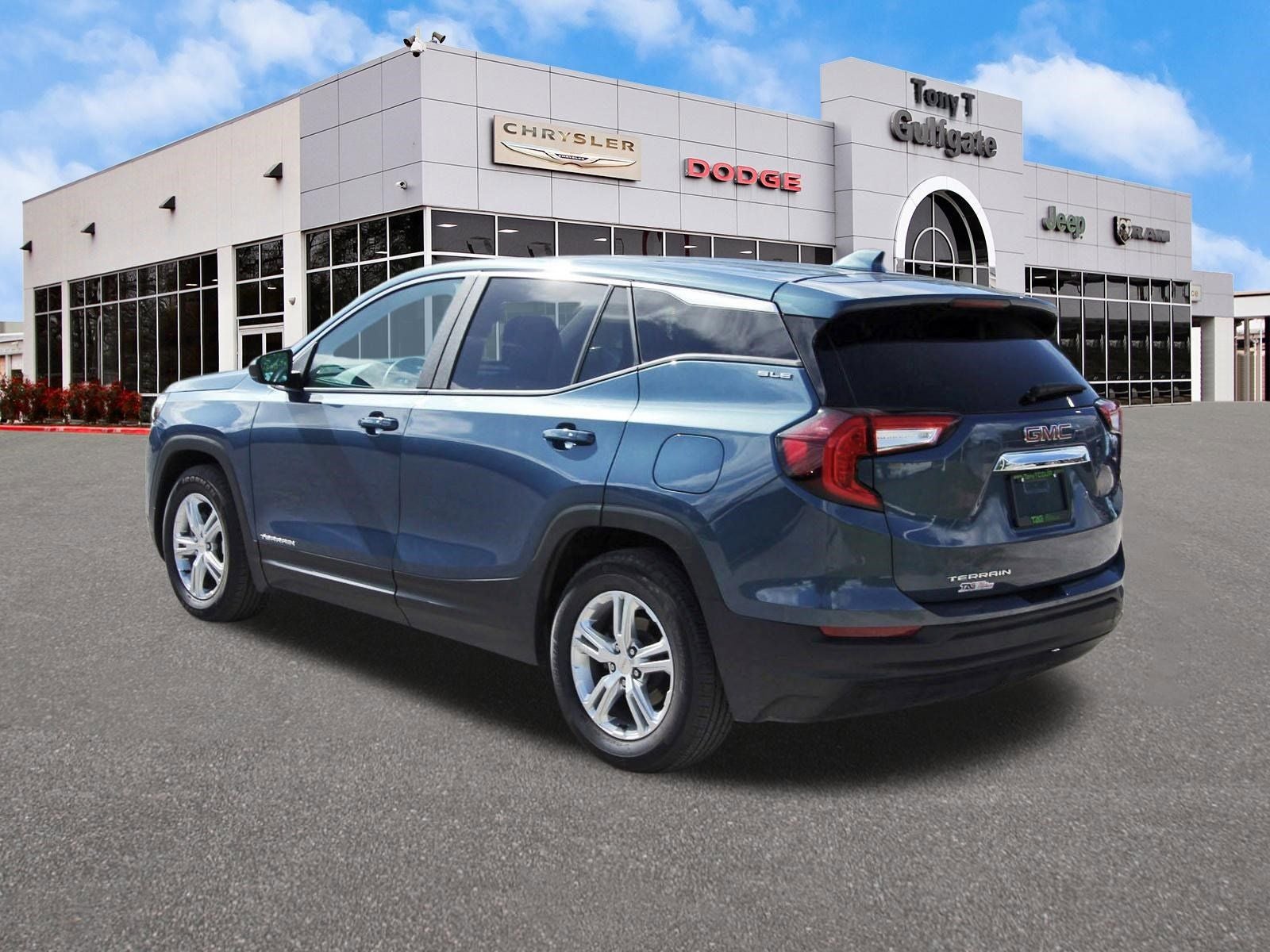 2024 GMC Terrain SLE