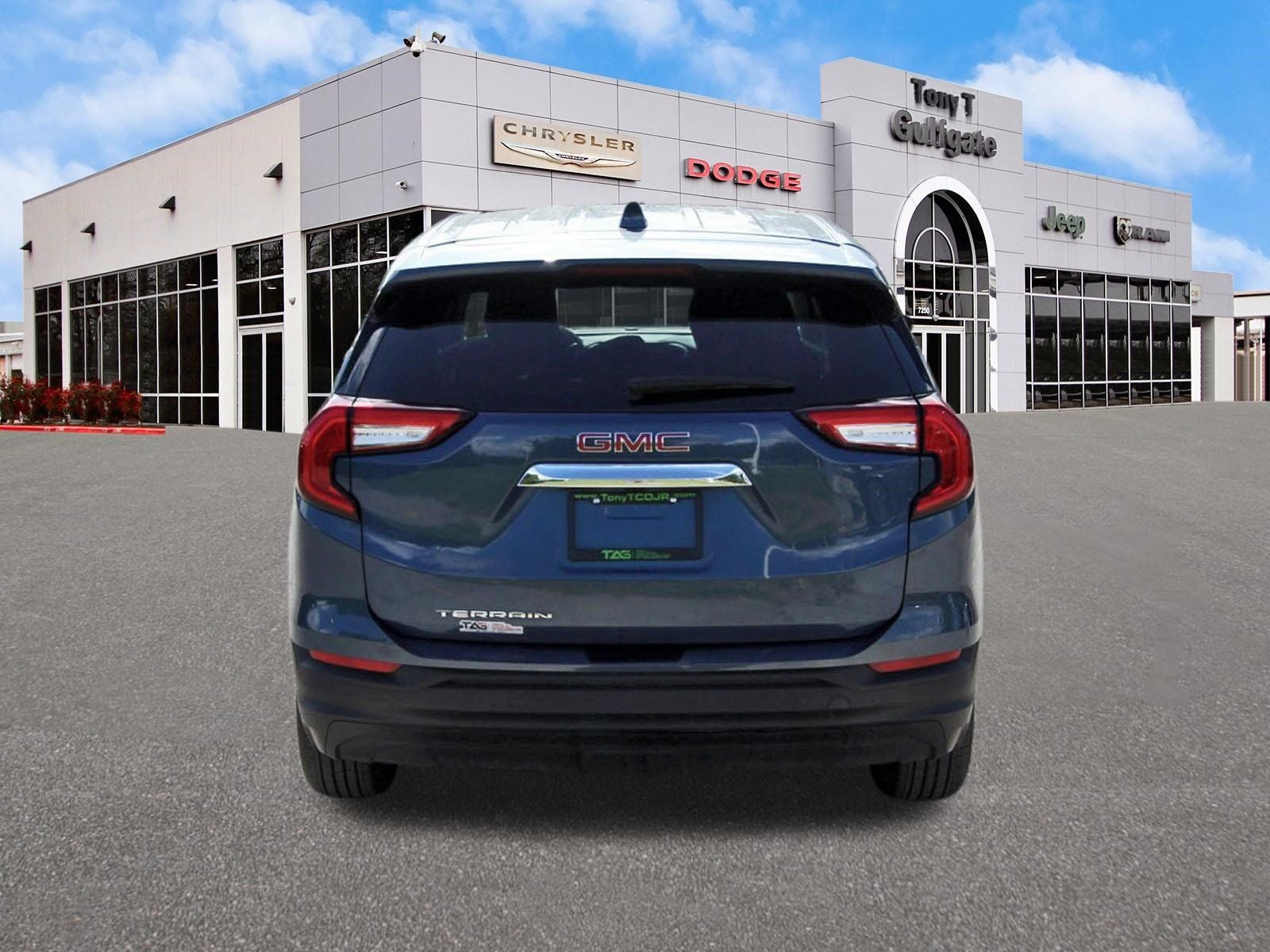 2024 GMC Terrain SLE