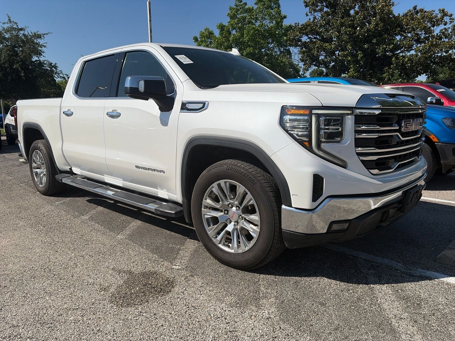 2022 GMC Sierra 1500 SLT
