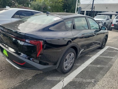 2026 Kia K4 LX