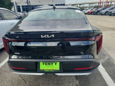 2026 Kia K4 LX