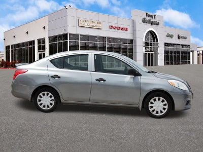 2014 Nissan Versa 1.6 S Plus