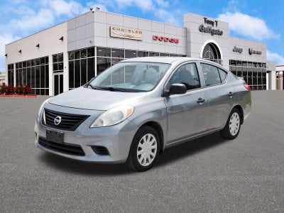 2014 Nissan Versa 1.6 S Plus