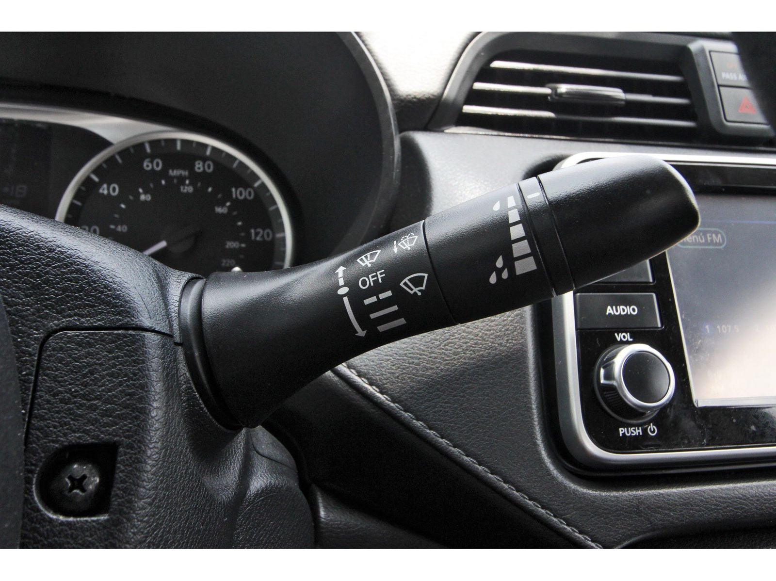 2021 Nissan Versa 1.6 S
