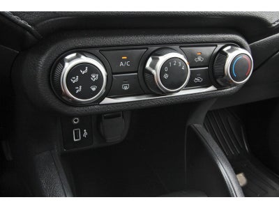 2021 Nissan Versa 1.6 S
