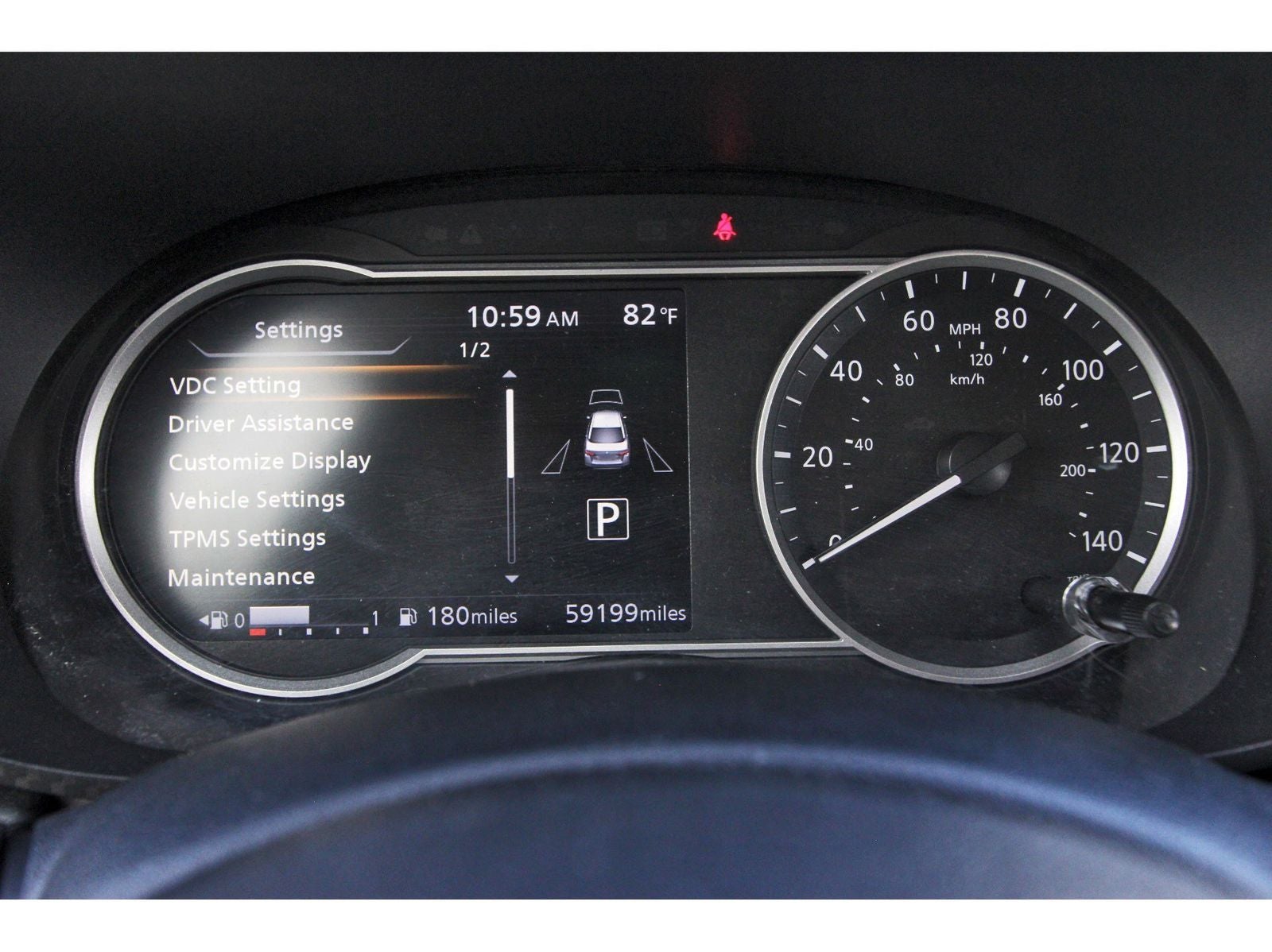 2024 Nissan Versa 1.6 SR