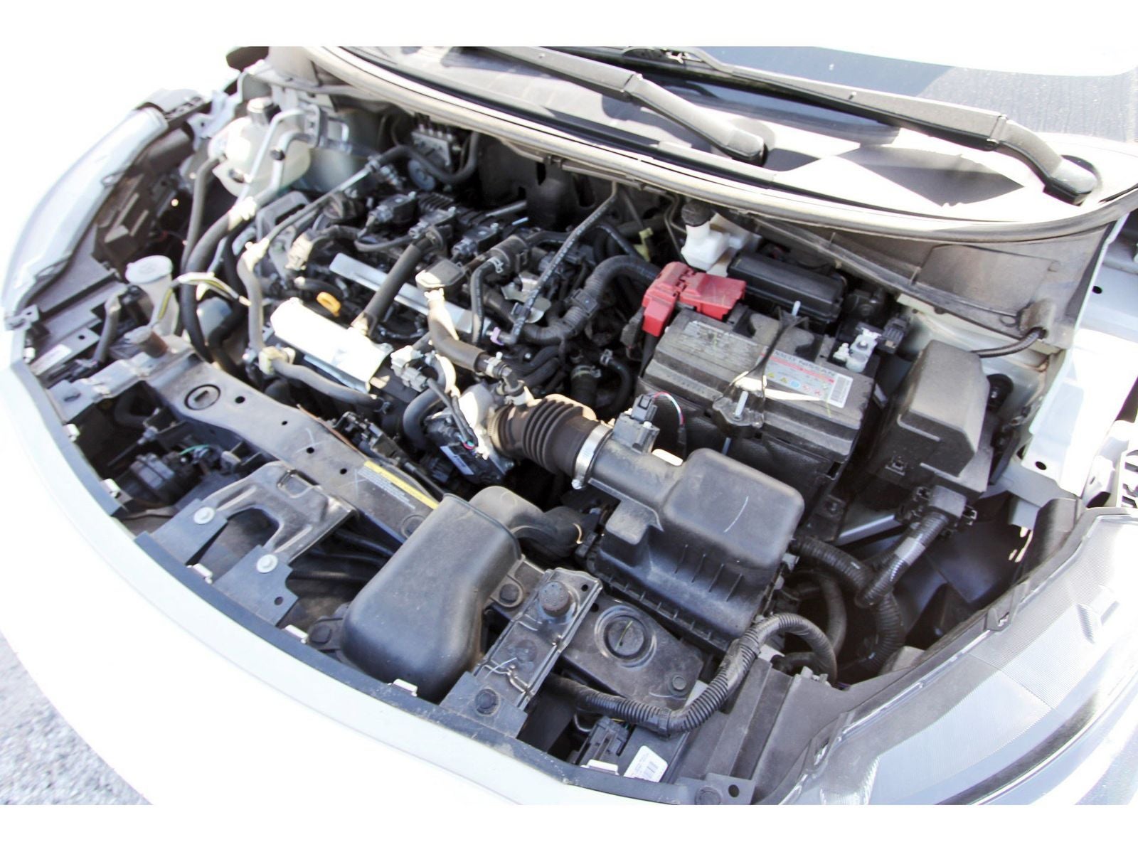 2024 Nissan Versa 1.6 SR