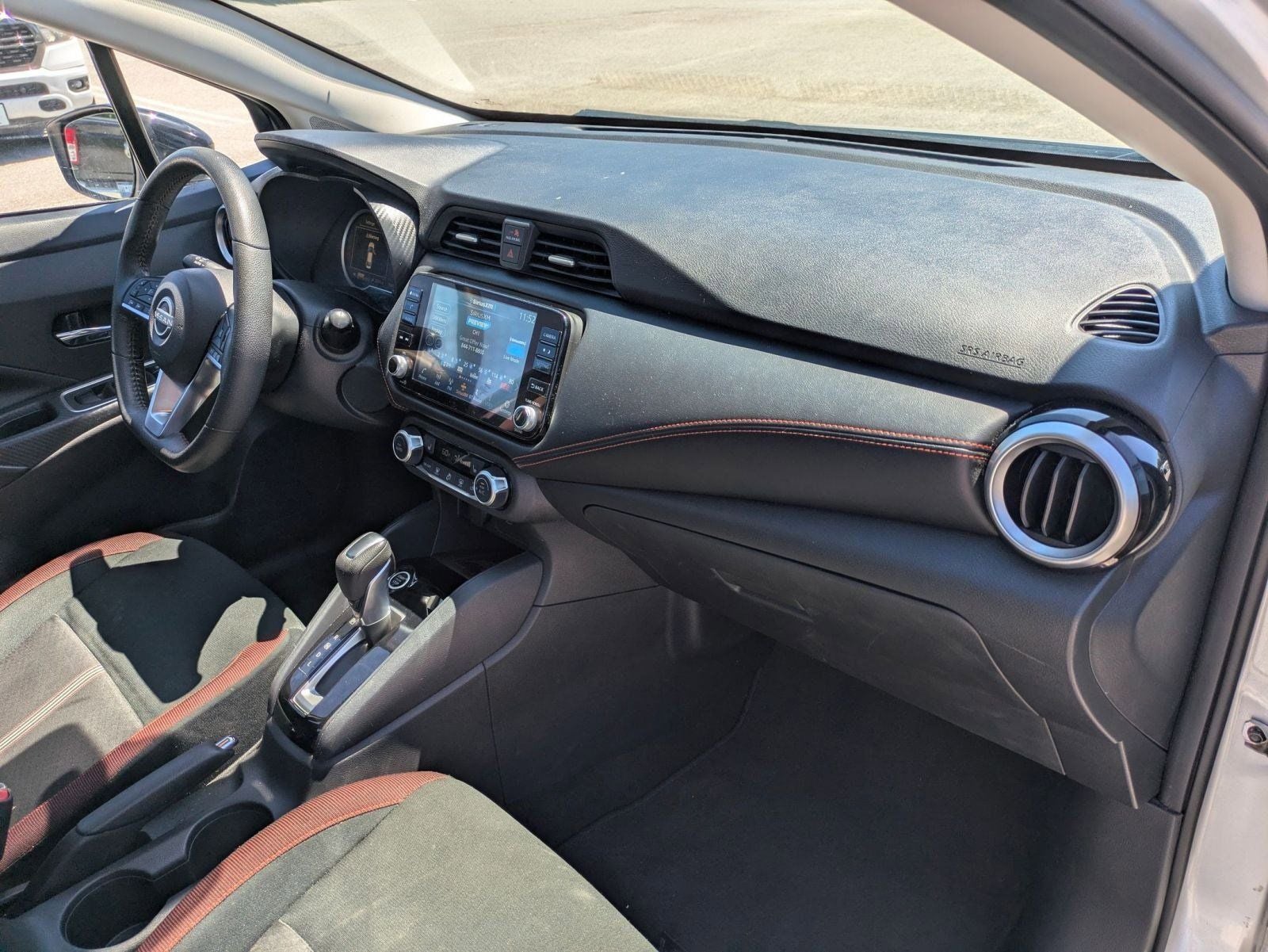 2024 Nissan Versa 1.6 SR