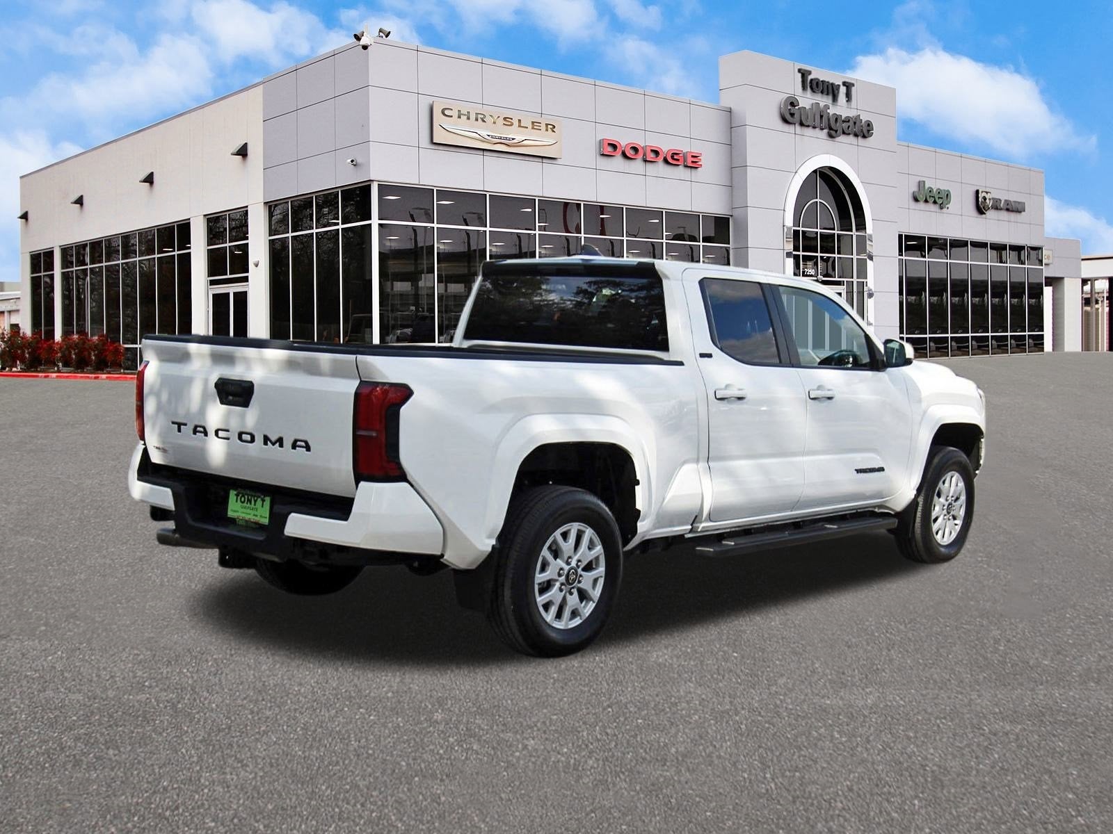 2024 Toyota Tacoma SR5