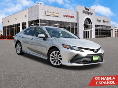 2022 Toyota Camry LE