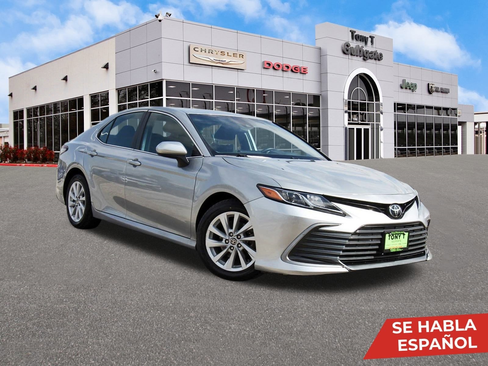 2022 Toyota Camry LE