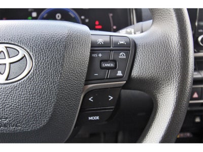 2025 Toyota Camry LE