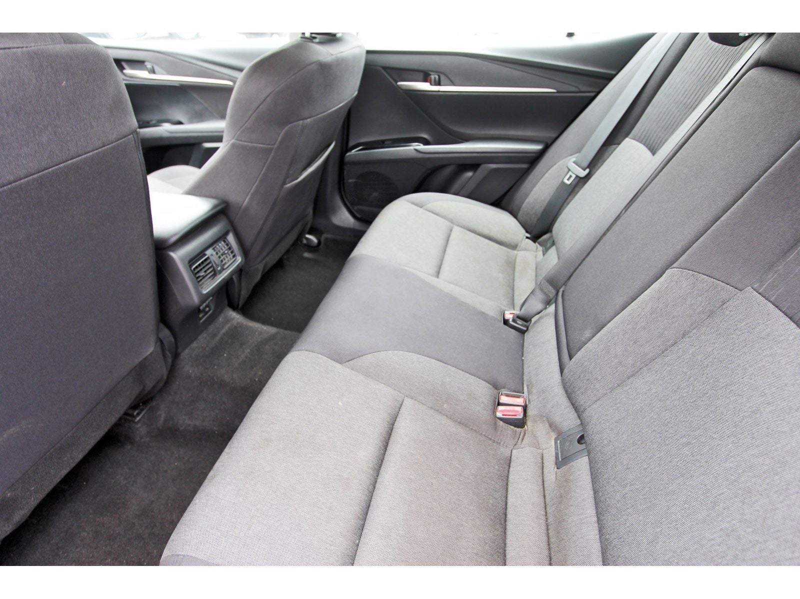 2025 Toyota Camry 17