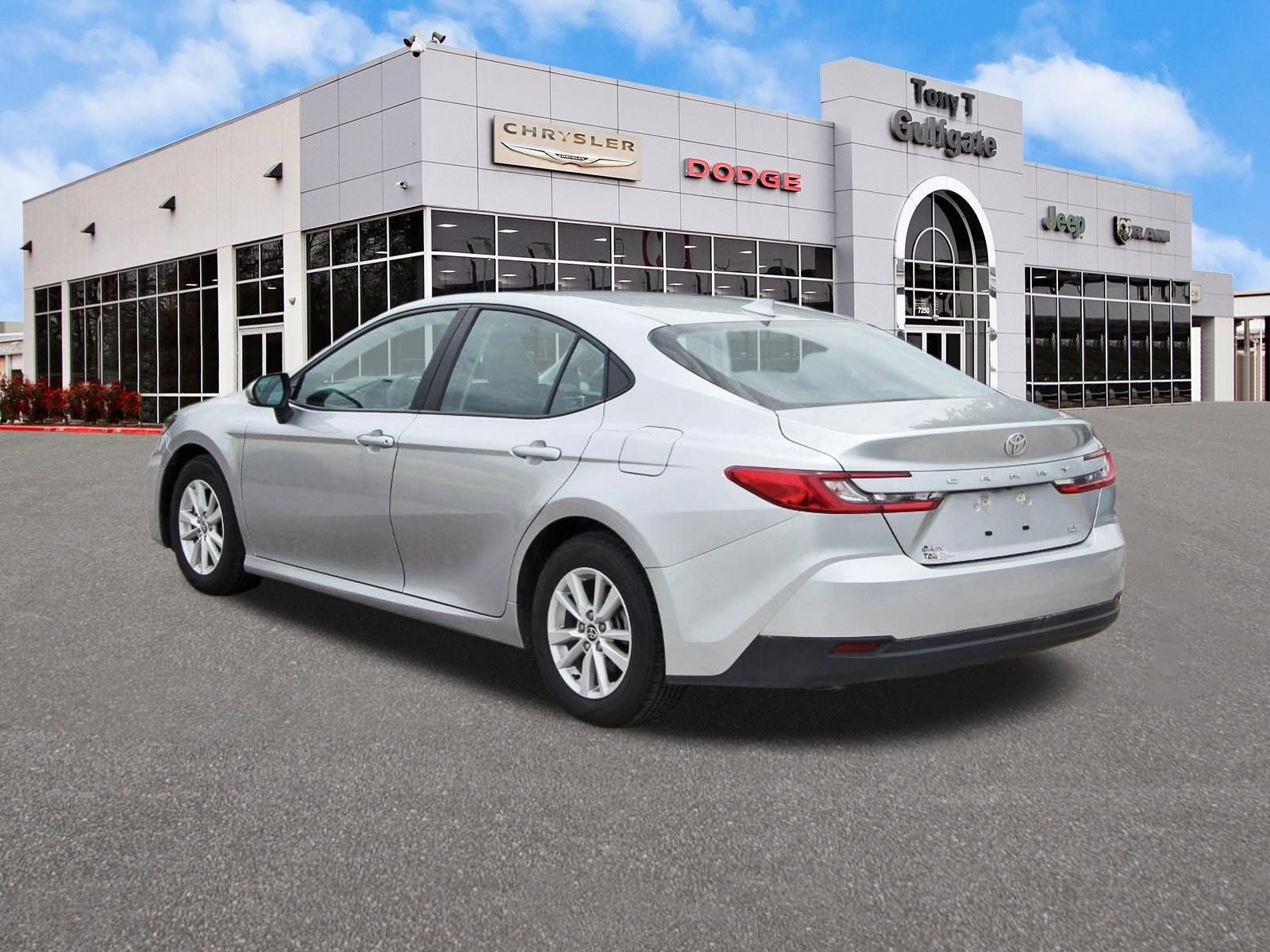 2025 Toyota Camry 7
