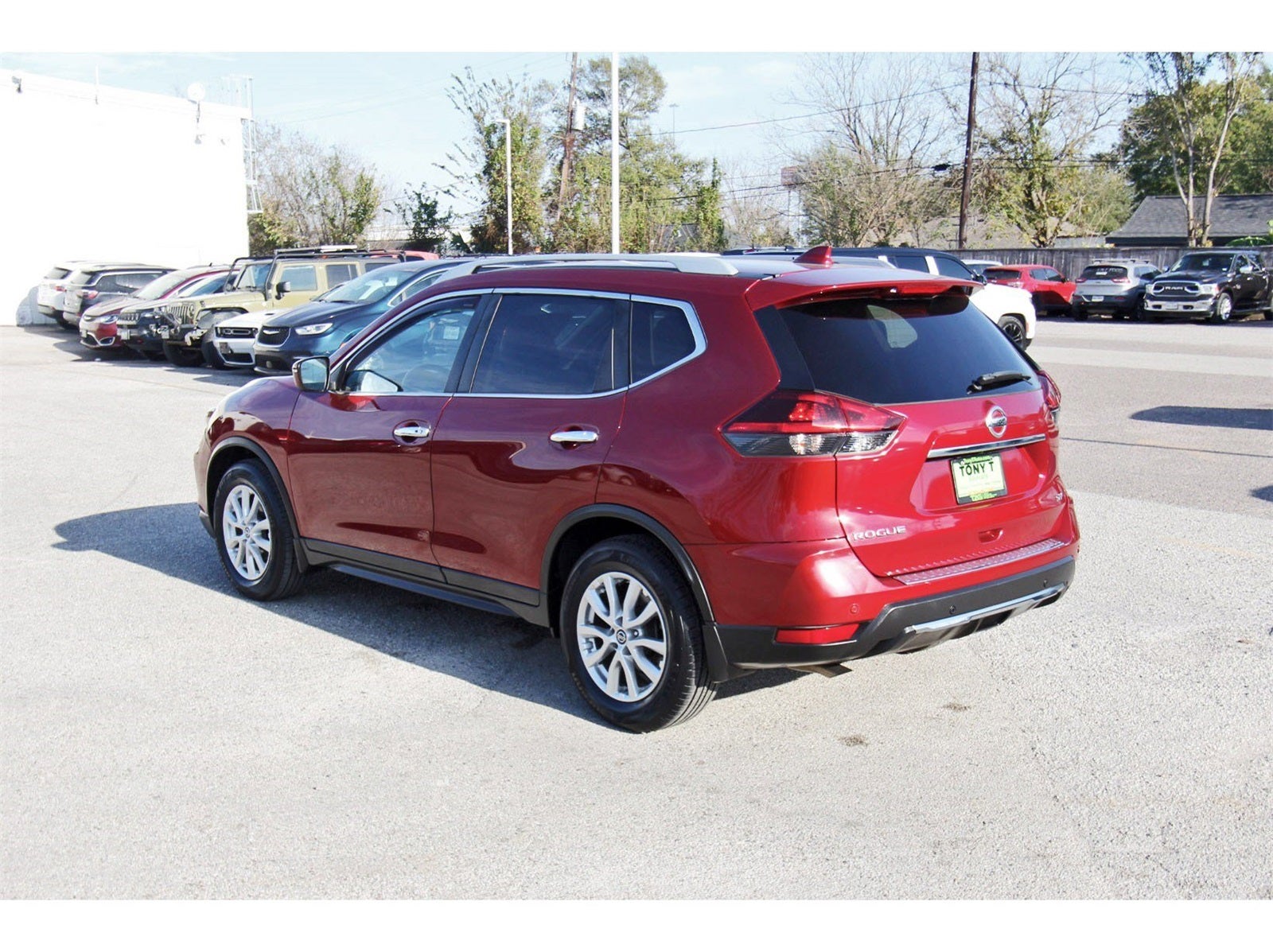 2020 Nissan Rogue SV