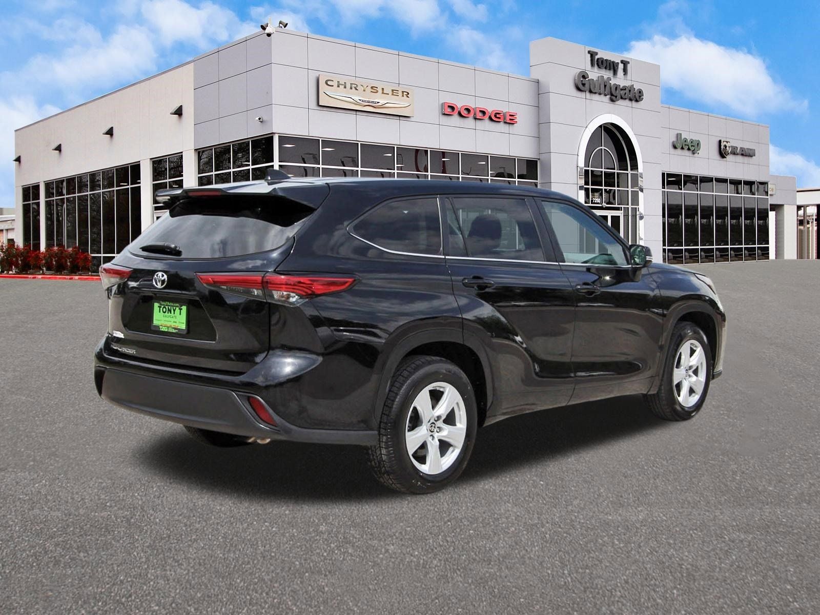 2023 Toyota Highlander L