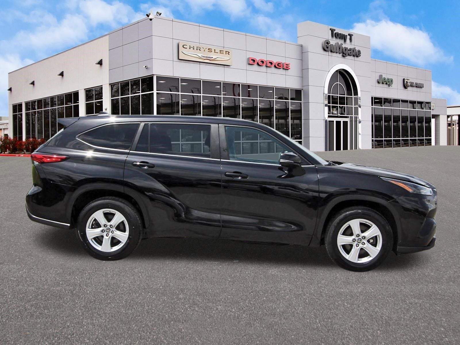 2023 Toyota Highlander L